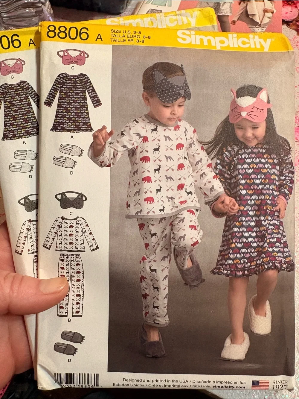 BN UNCUT SIMPLICITY 8806 A PAJAMAS SEWING PATTERNS UNISEX